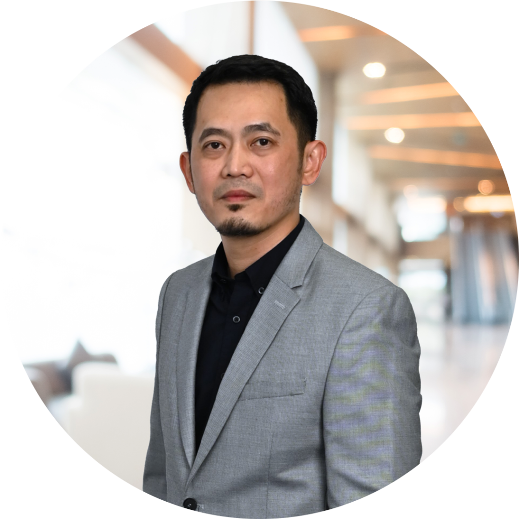 Senior Management Website photo Jerry Tan 1